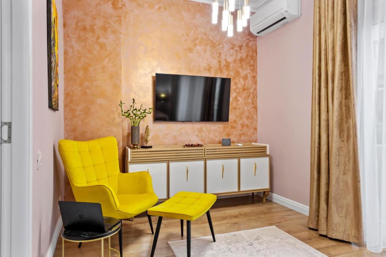 Coquet By Art Appartamento Bucarest